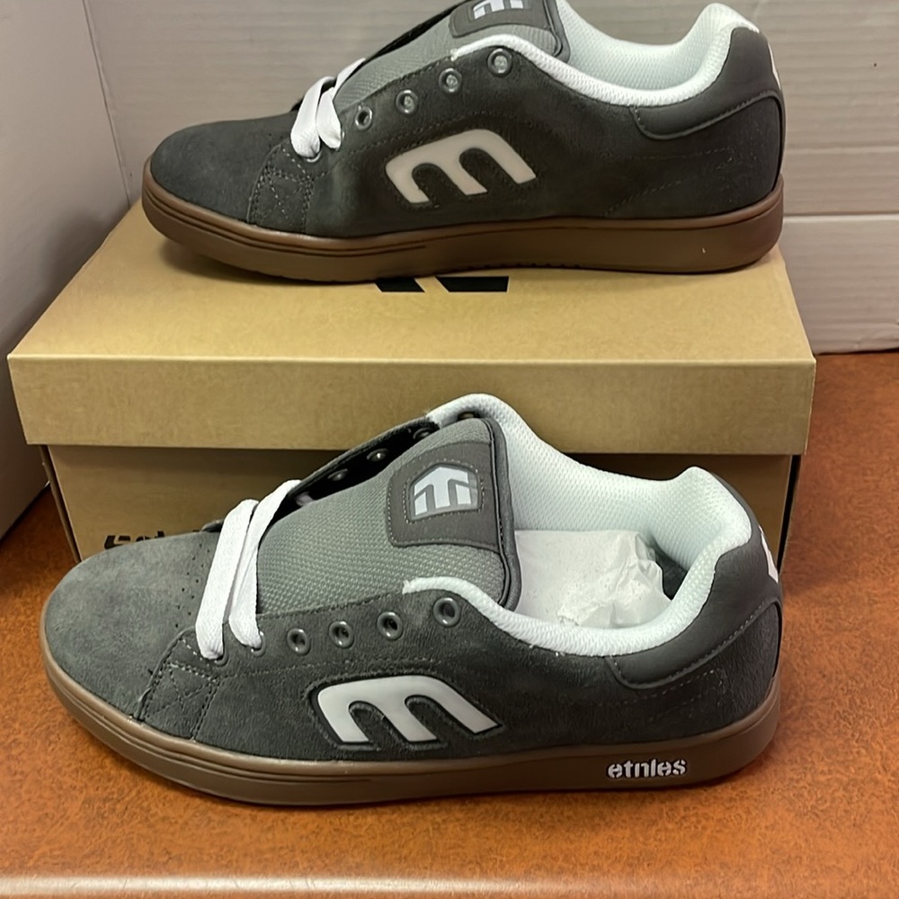 Calicut Etnies Men's Gray/white/gum Sneakers - Picture 2 of 6